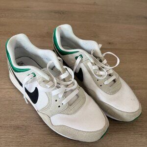 Nike Air Pegasus 89 Sneakers – Men’s 9.5 – White/Green